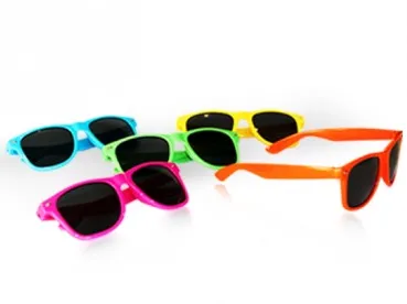 Lunettes de soleil colorée